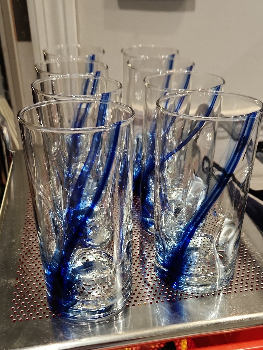 Like New Cond. Set Of 8 Libbey Blue Ribbon Swirl Impressions Tumbler Glasses